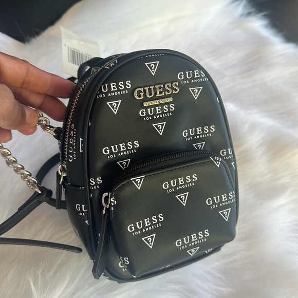 New GUESS Evan Mini Crossbody. - Picture 7 of 8